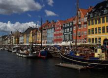 18th-century houses, now mostly shops and restaurants — Nyhavn, Copenhagen