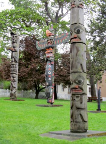 Kwakwaka’wakw longhouse in Thunderbird Park, Victoria. Photo by Julie Skurdenis